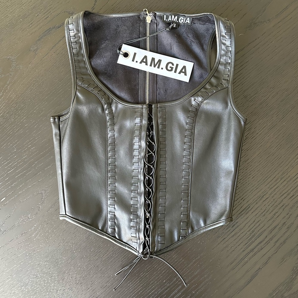 I.Am.Gia Rima Top